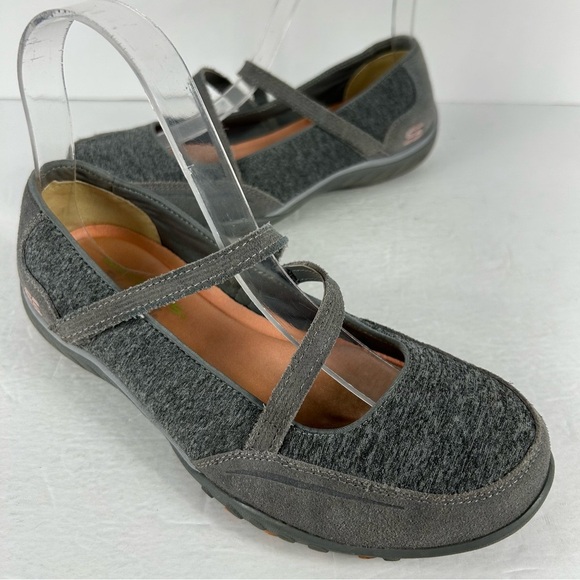 Sketchers Memory Foam Women's Gray Mary Jane Flats Size 6 - Picture 1 of 9